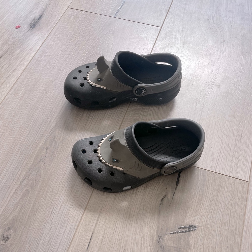 Slip On Shark Crocs